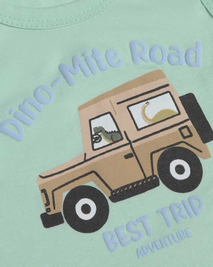 Graphic sleeveless t-shirt