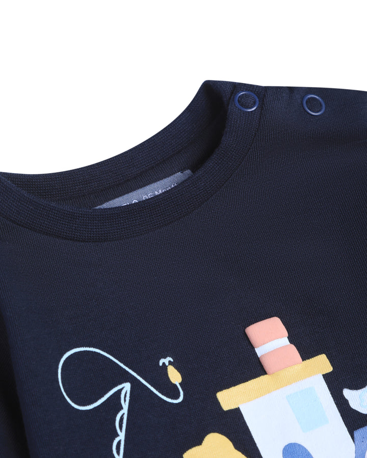 Graphic shortsleeve t-shirt