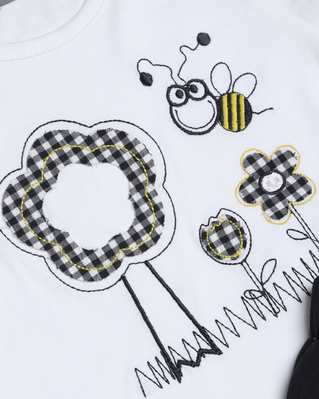 Graphic pyjama set bee embroidery