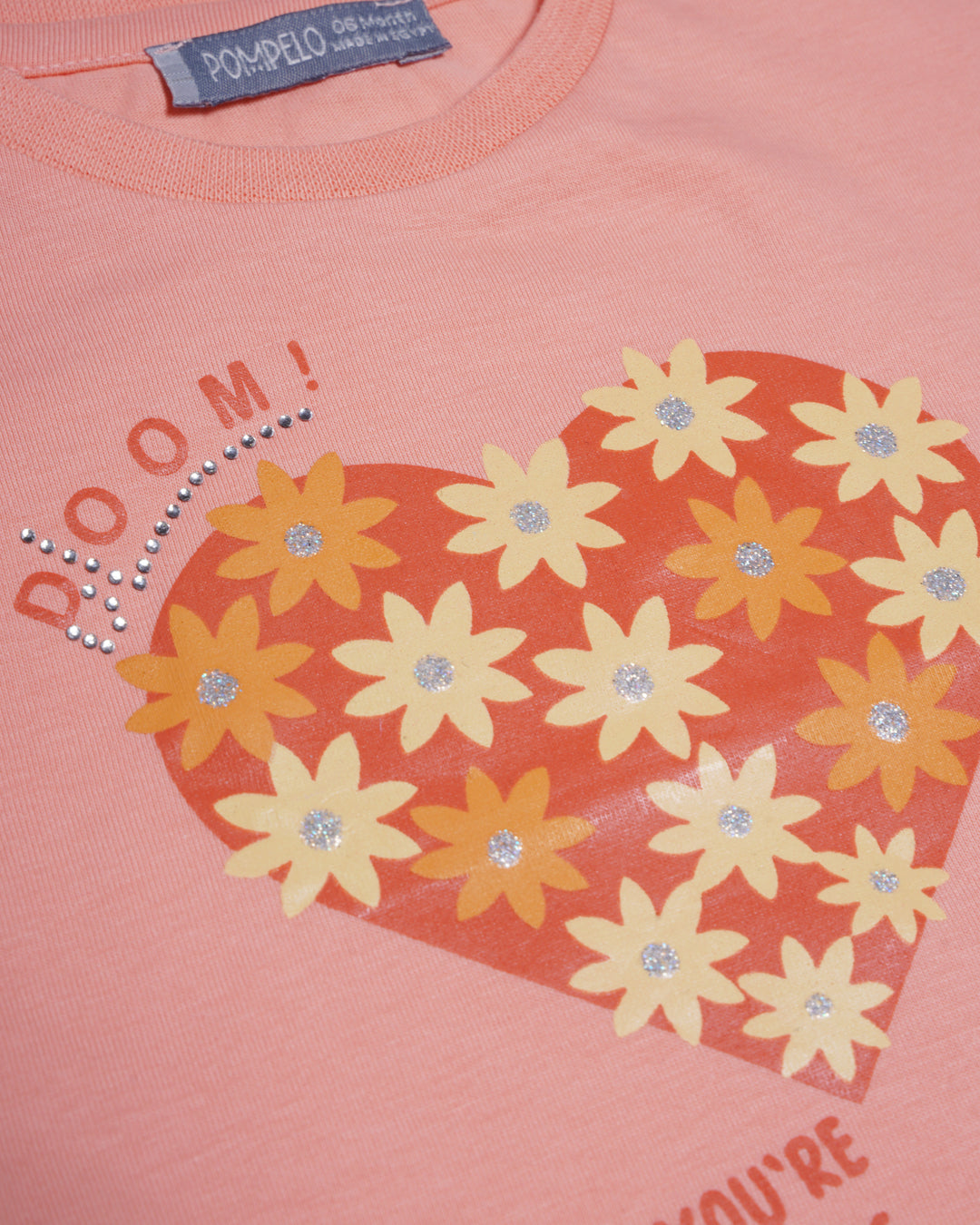 Graphic shortsleeve t-shirt floral pattern